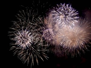 足利花火大会の穴場スポットの場所取りと駐車場まとめ Hide Diary
